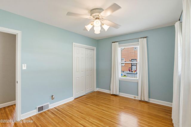 1614 Ehrler Dr, Louisville, KY 40213