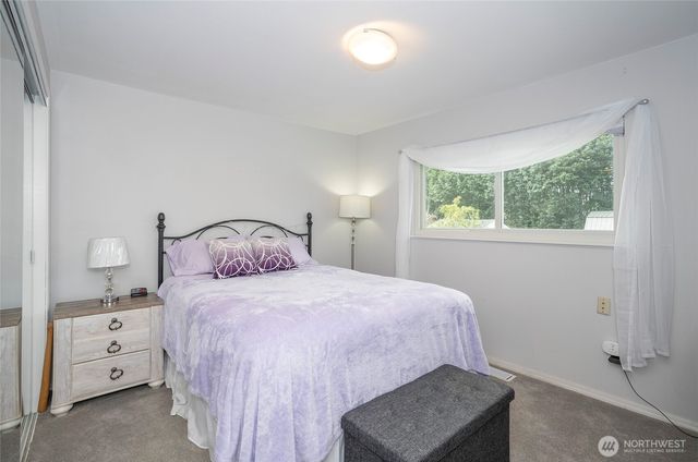 7614 47th Avenue E, Tacoma, WA 98443