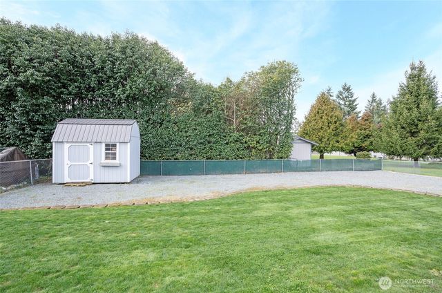 7614 47th Avenue E, Tacoma, WA 98443
