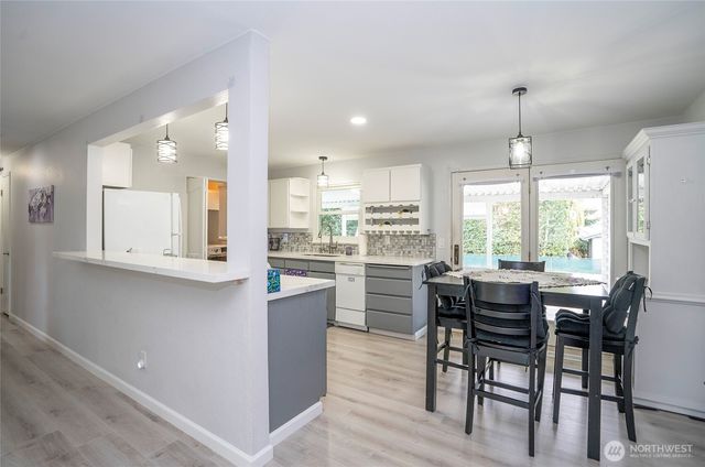 7614 47th Avenue E, Tacoma, WA 98443