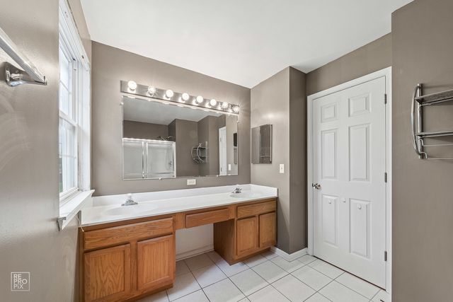 1738 WINDWARD Court, Naperville, IL 60563