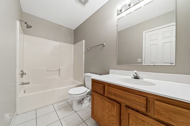 1738 WINDWARD Court, Naperville, IL 60563