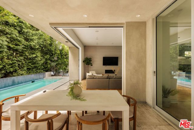 721 N Vista Street, Los Angeles, CA 90046