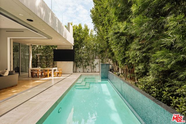 721 N Vista Street, Los Angeles, CA 90046