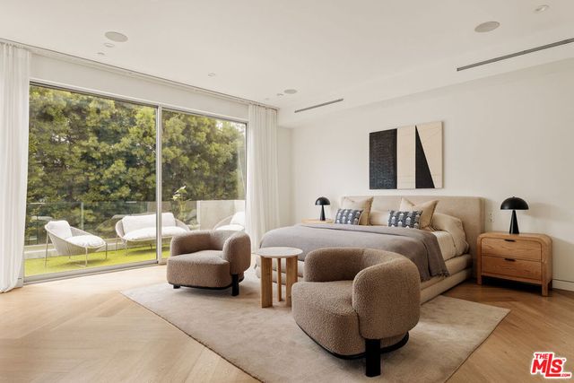 721 N Vista Street, Los Angeles, CA 90046