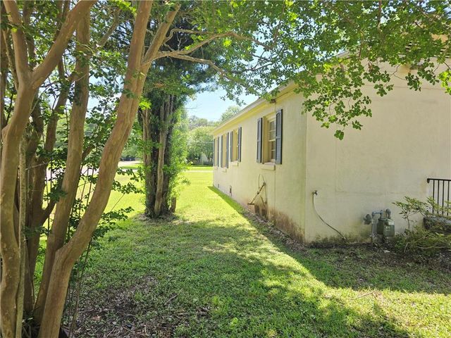 611 LAKE Street, Bunkie, LA 71322