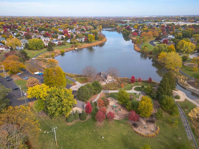 1896 Sedgegrass Trail, Aurora, IL 60504