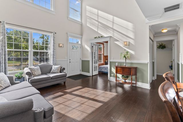 1896 Sedgegrass Trail, Aurora, IL 60504