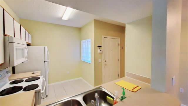 9612 SEADALE COURT 101, Riverview, FL 33578