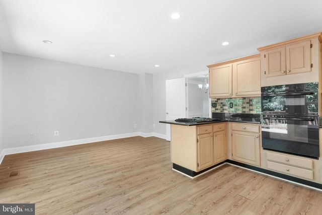 46613 SILHOUETTE SQ, Sterling, VA 20164