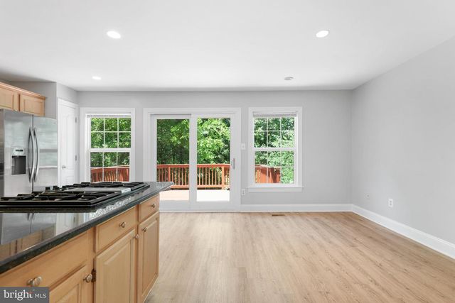 46613 SILHOUETTE SQ, Sterling, VA 20164