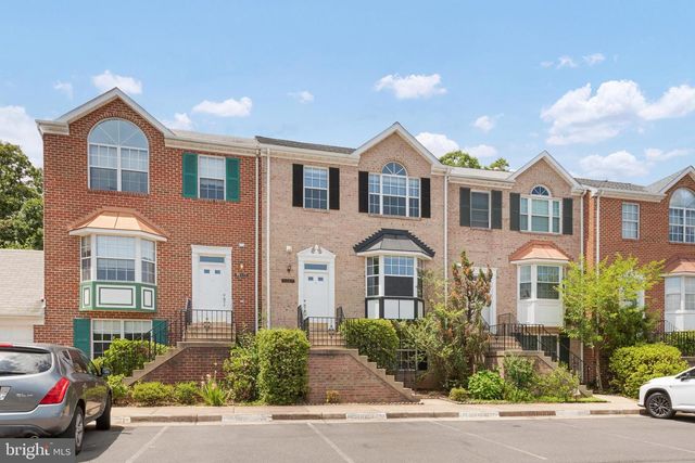 46613 SILHOUETTE SQ, Sterling, VA 20164