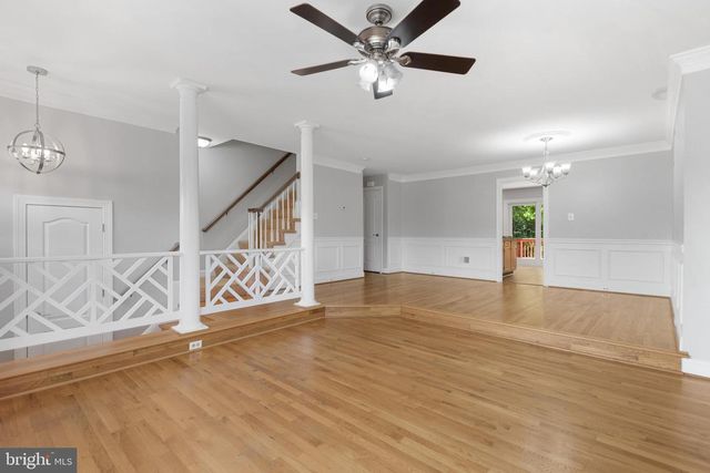 46613 SILHOUETTE SQ, Sterling, VA 20164