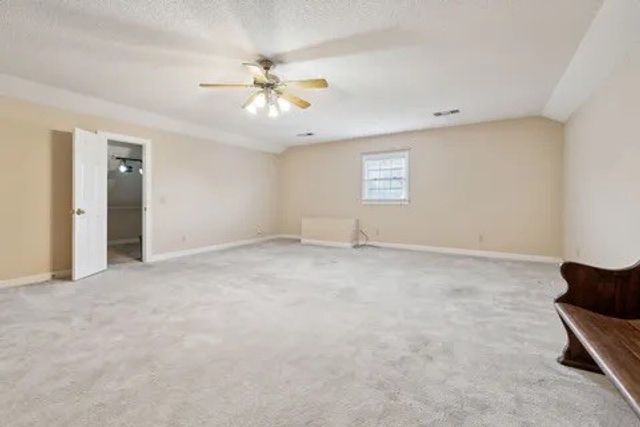 2216 Ewing Dr, Lebanon, TN 37087