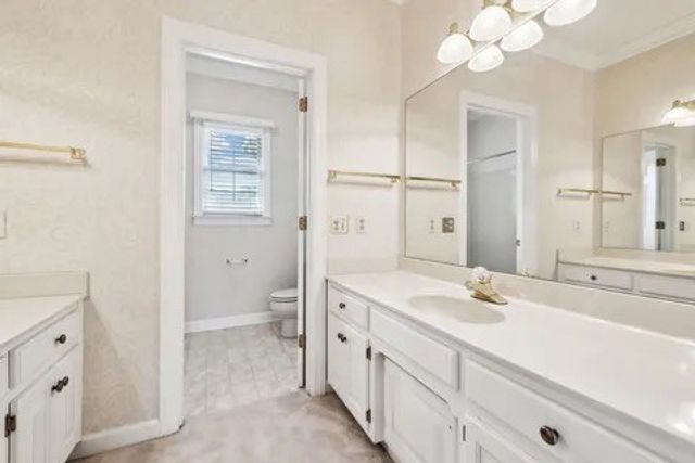 2216 Ewing Dr, Lebanon, TN 37087