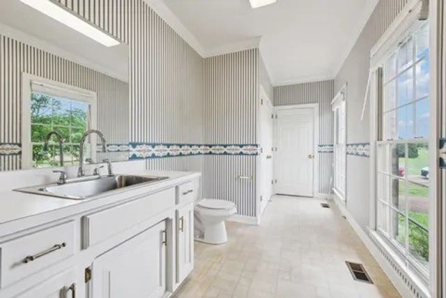 2216 Ewing Dr, Lebanon, TN 37087