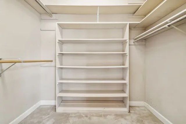 2216 Ewing Dr, Lebanon, TN 37087