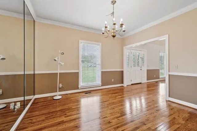 2216 Ewing Dr, Lebanon, TN 37087