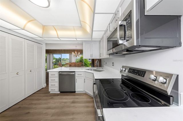 1655 S HIGHLAND AVENUE I181, Clearwater, FL 33756