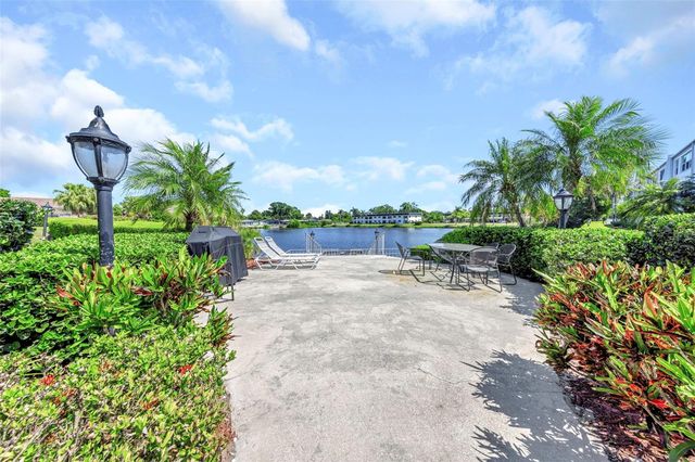 1655 S HIGHLAND AVENUE I181, Clearwater, FL 33756