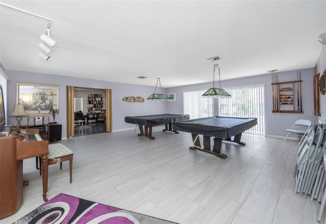 1655 S HIGHLAND AVENUE I181, Clearwater, FL 33756