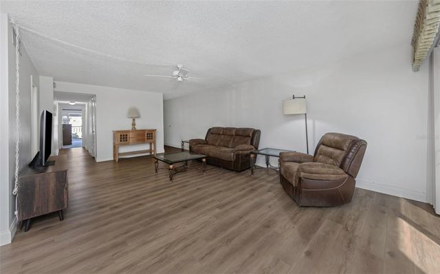 1655 S HIGHLAND AVENUE I181, Clearwater, FL 33756