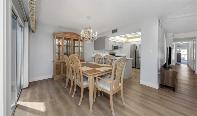 1655 S HIGHLAND AVENUE I181, Clearwater, FL 33756