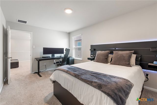 633 Golden Grove Parkway, San Marcos, TX 78666