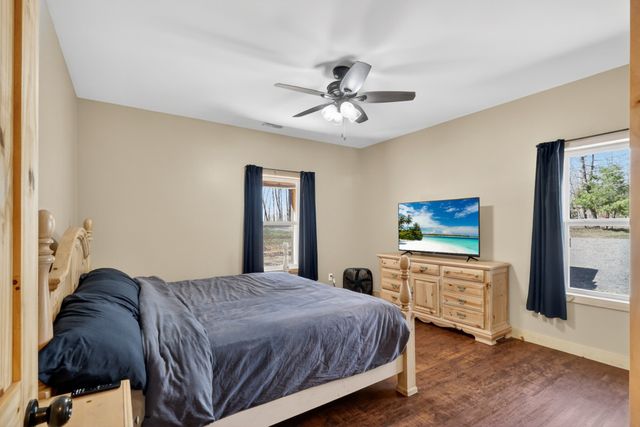 562 Northup Rd, Portland, TN 37148