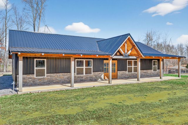 562 Northup Rd, Portland, TN 37148