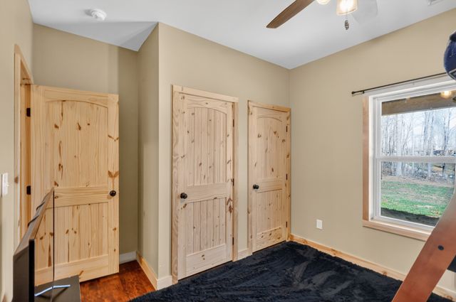 562 Northup Rd, Portland, TN 37148