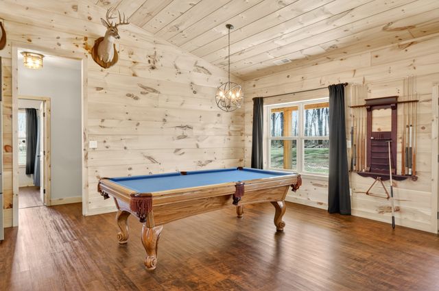 562 Northup Rd, Portland, TN 37148