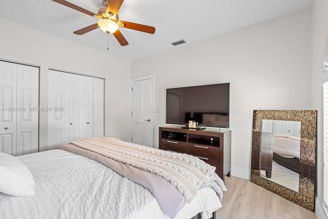 8412 NW 52nd Pl, Coral Springs, FL 33067