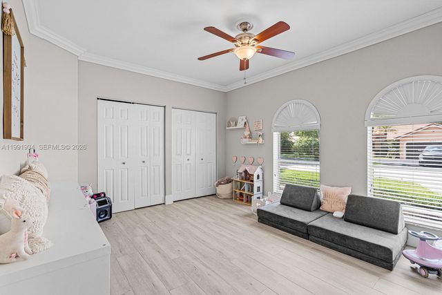 8412 NW 52nd Pl, Coral Springs, FL 33067