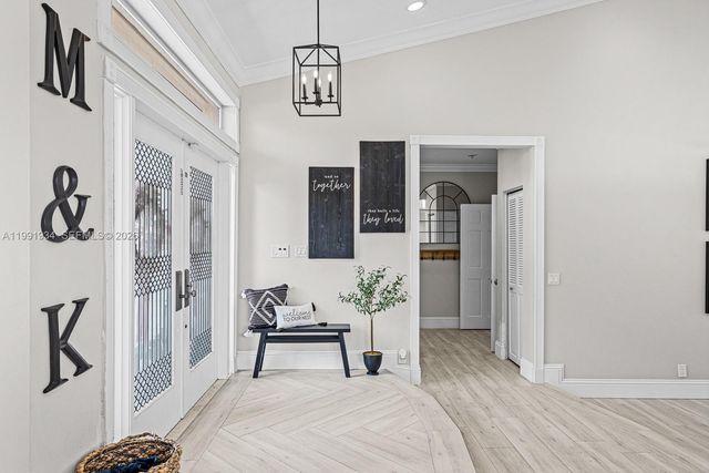 8412 NW 52nd Pl, Coral Springs, FL 33067