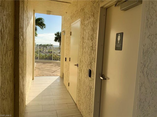 7300 Estero BLVD 106, Fort Myers Beach, FL 33931
