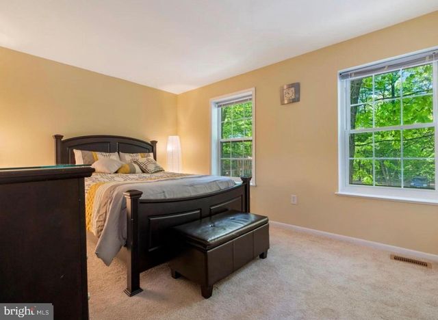 9142 LAMBSKIN LN, Columbia, MD 21045
