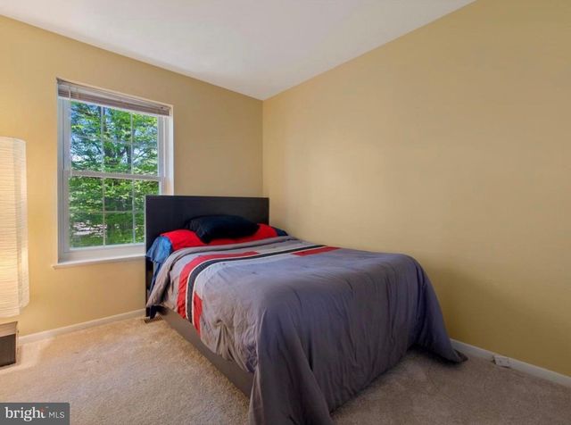 9142 LAMBSKIN LN, Columbia, MD 21045