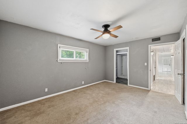 1032 S Mesquite, New Braunfels, TX 78130