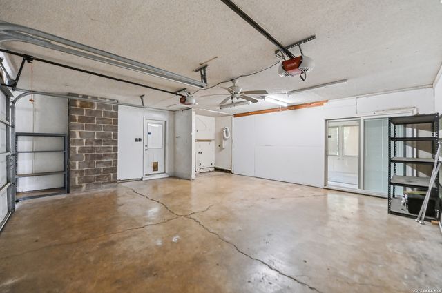 1032 S Mesquite, New Braunfels, TX 78130