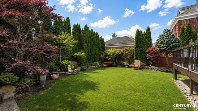 152 76th Street, New York City, NY 11209