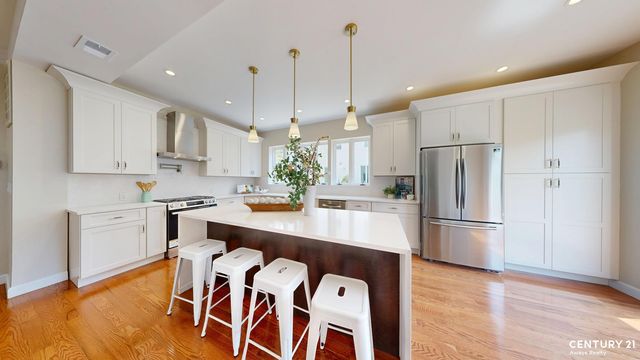 152 76th Street, New York City, NY 11209