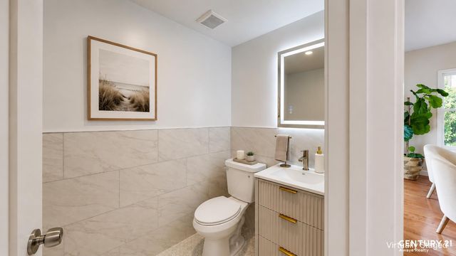 152 76th Street, New York City, NY 11209
