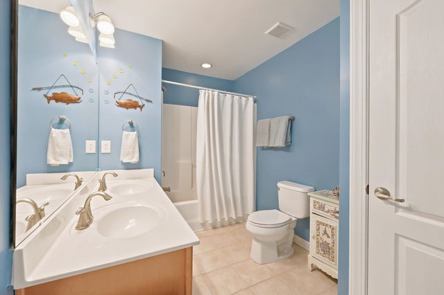 148 Glenmoor Dr., Conway, SC 29526