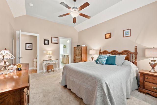 148 Glenmoor Dr., Conway, SC 29526