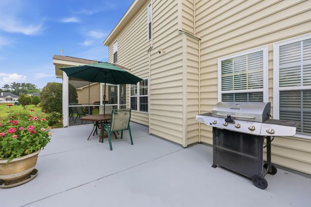 148 Glenmoor Dr., Conway, SC 29526