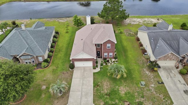 148 Glenmoor Dr., Conway, SC 29526