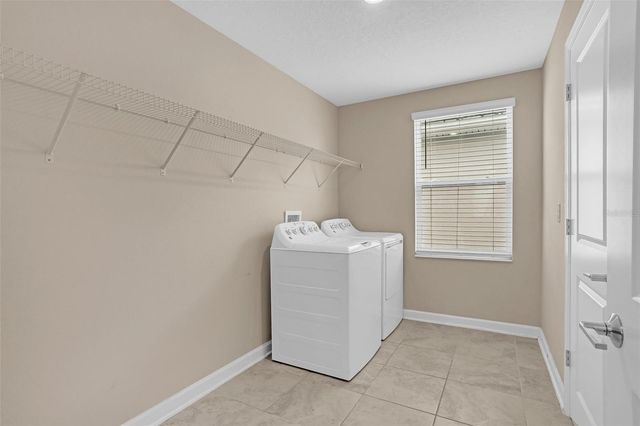 11415 SATIRE STREET, Orlando, FL 32832