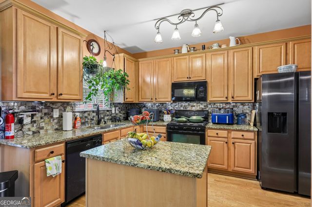 2893 Beaut Court, Snellville, GA 30039