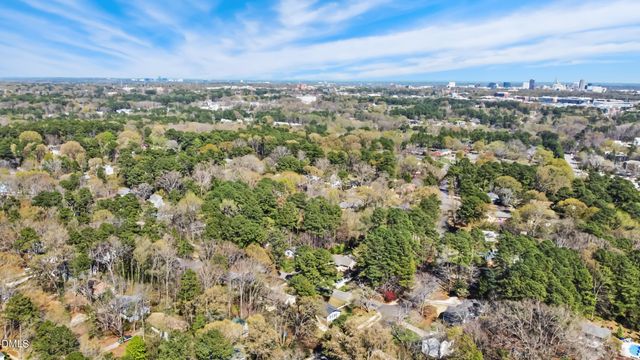 820 Nuttree Place, Raleigh, NC 27606